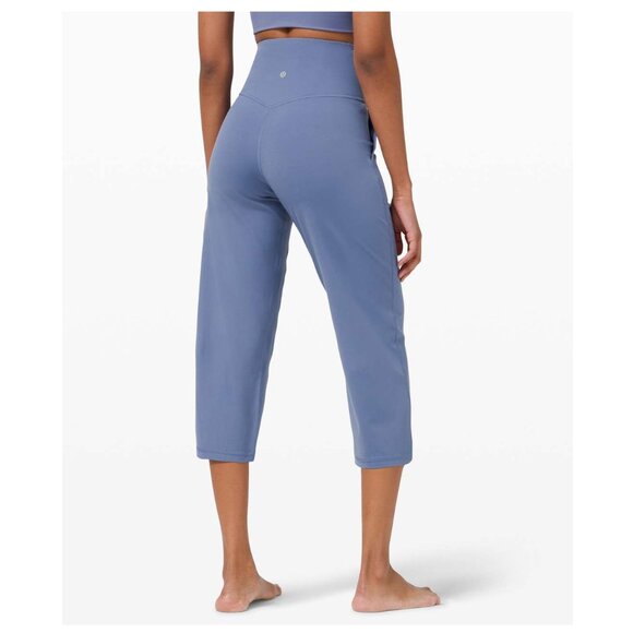 Lululemon Super-High-Rise Wide-Leg Crop 23" / Size 4 / Water Drop Nulu - Picture 3 of 11